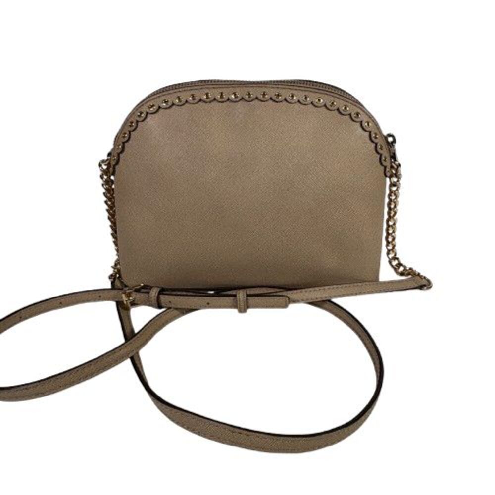 Michael Kors Jet Set Dome Crossbody Bag Beige Leather Gold Chain Stud Details - Picture 5 of 16